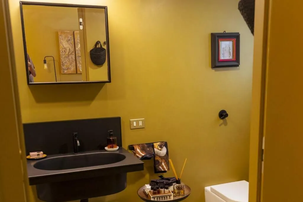 Apartment Luxury Bohemian Suite With Private Garden In Milan Italy